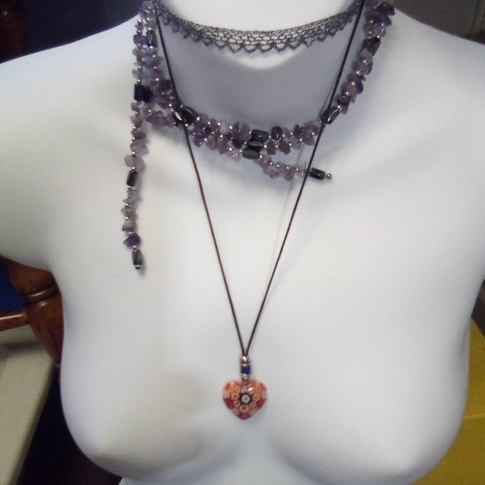 Vintage Floral Heart Glass Pendant on Slip Knot Cord - Picture 3 of 15